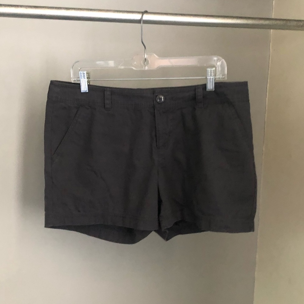 Ladies Gray Columbia Shorts